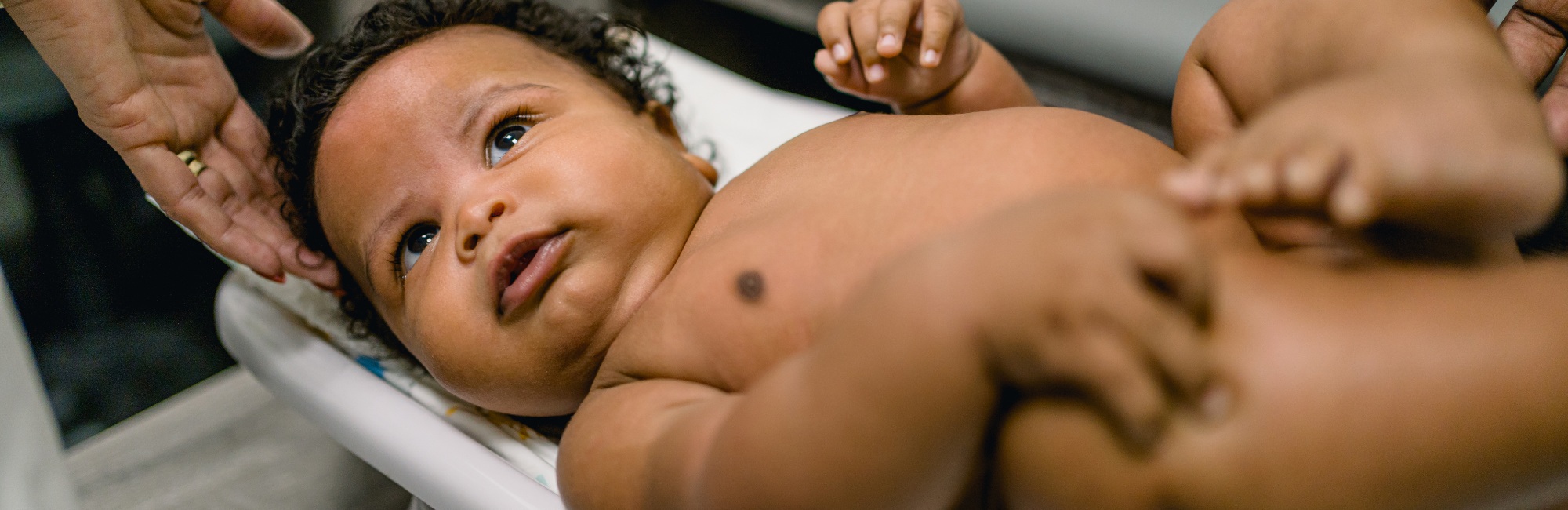 How can you tell if your baby is getting enough milk from direct breastfeeding?